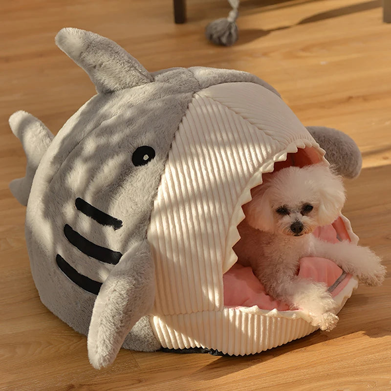 Enclosed Warm Cave Bed for Cats & Small Pets