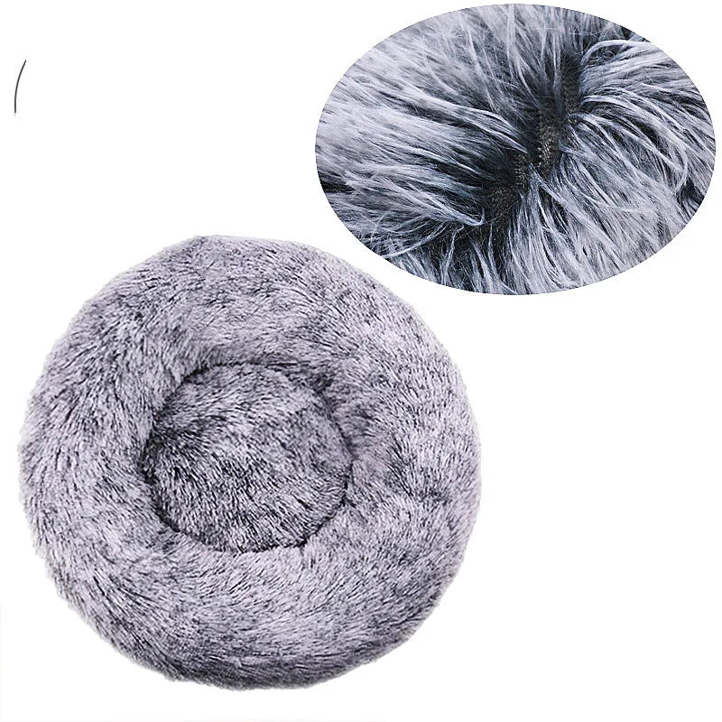 Super Soft Round Dog & Cat Bed for Winter Comfort